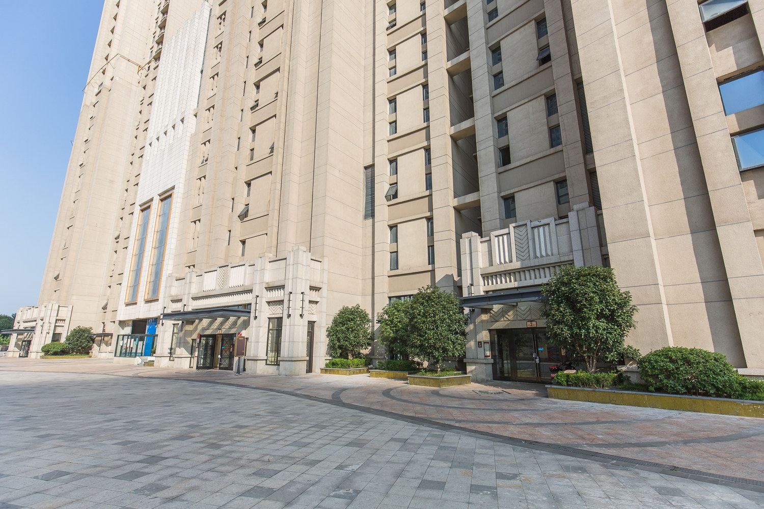 合肥步行街复式景观房普通公寓(明通路口店)