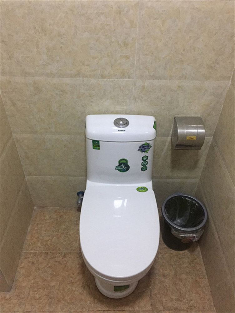 双床间