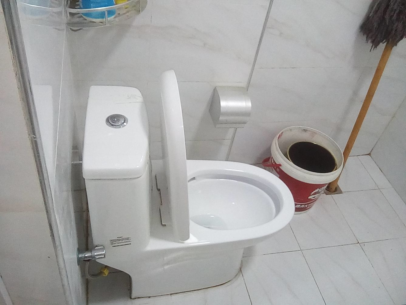 江边一室一厅套房