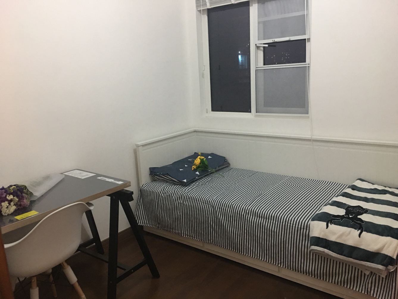 精装三室一厅套房
