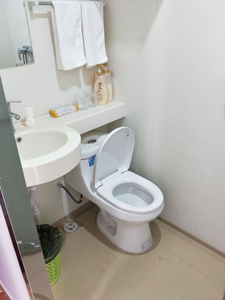 一室单床房