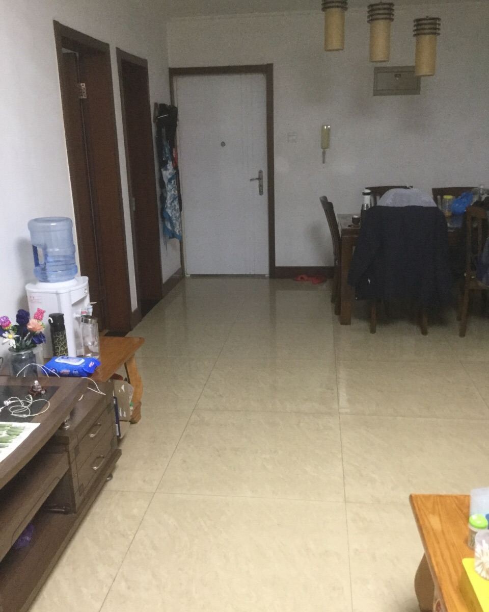 两室一厅套房