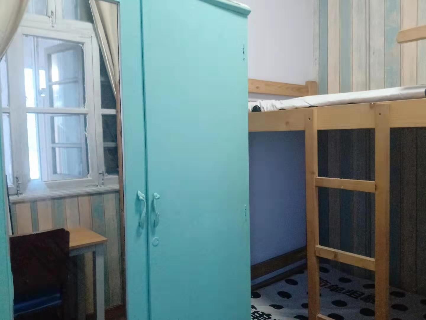 老铁双人间(床位)(公共卫浴)