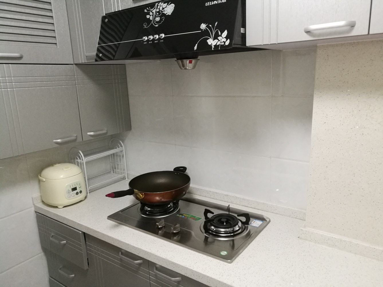 二室一厅