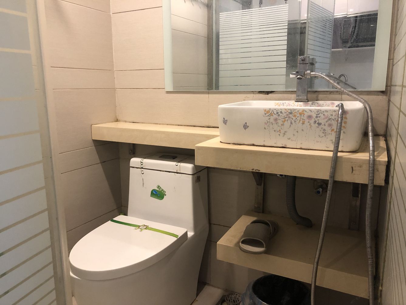 一室大床房