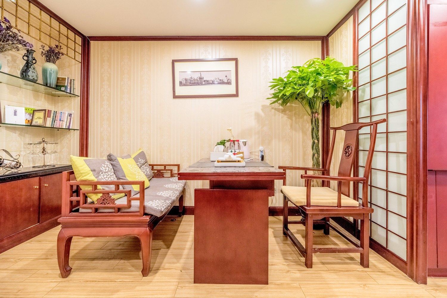 一室一厅套房