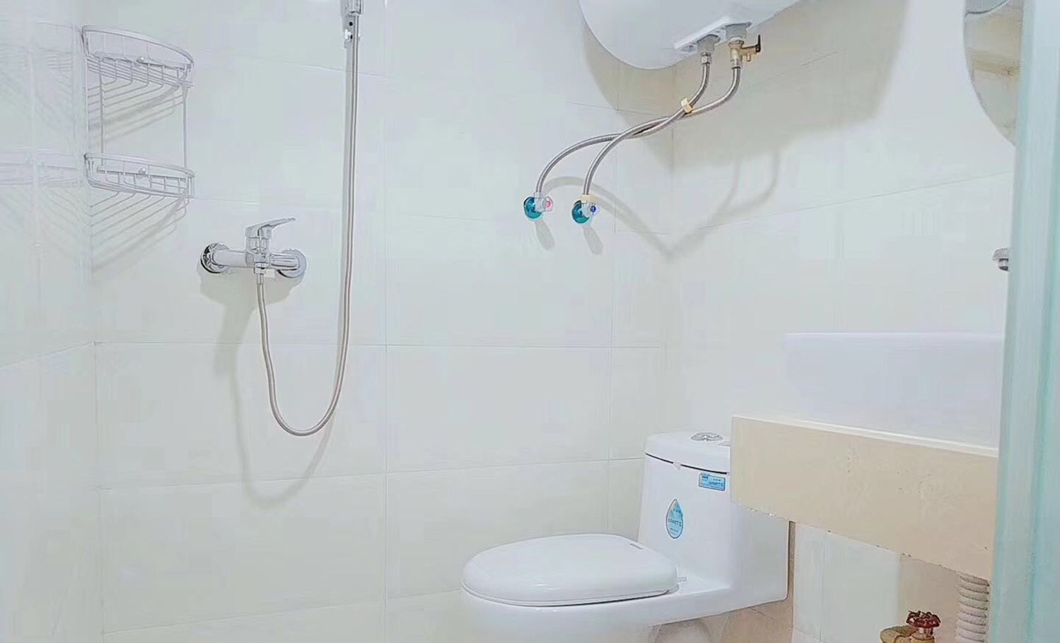 舒适精装一室大床房
