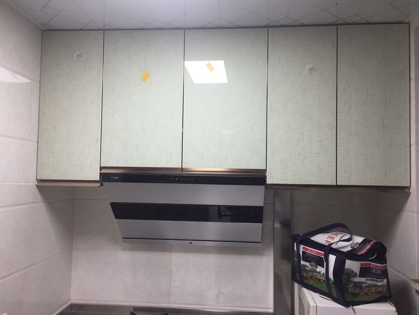 精装一室大床房