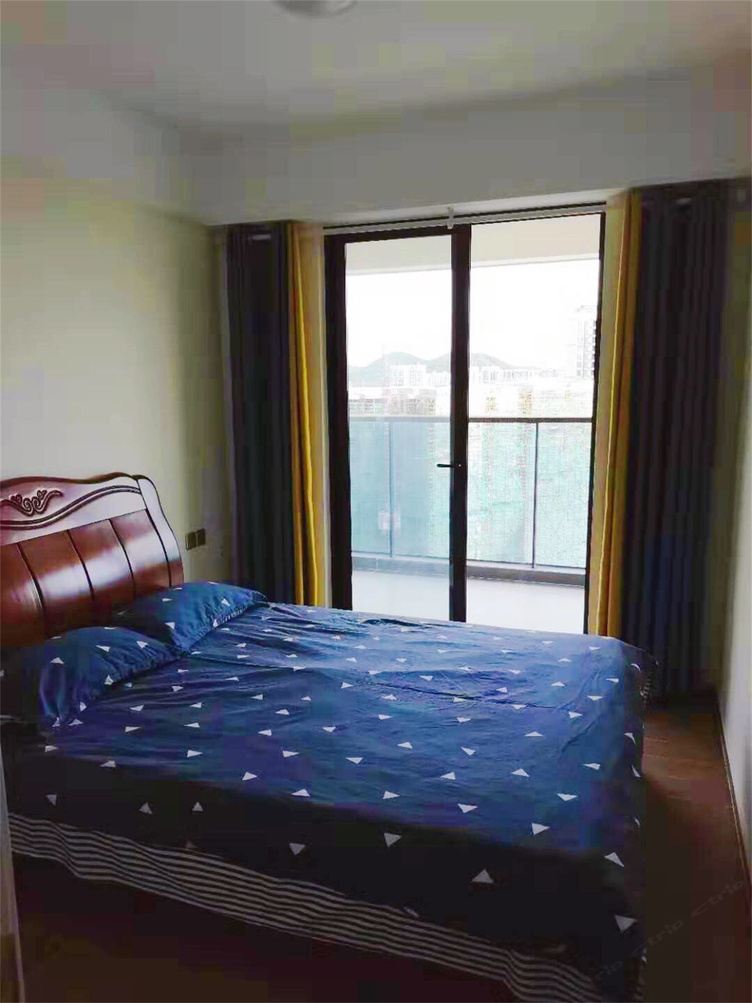 高档三室二厅套房