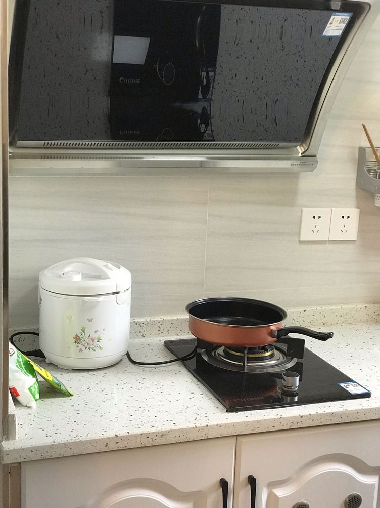 一室一厅套房