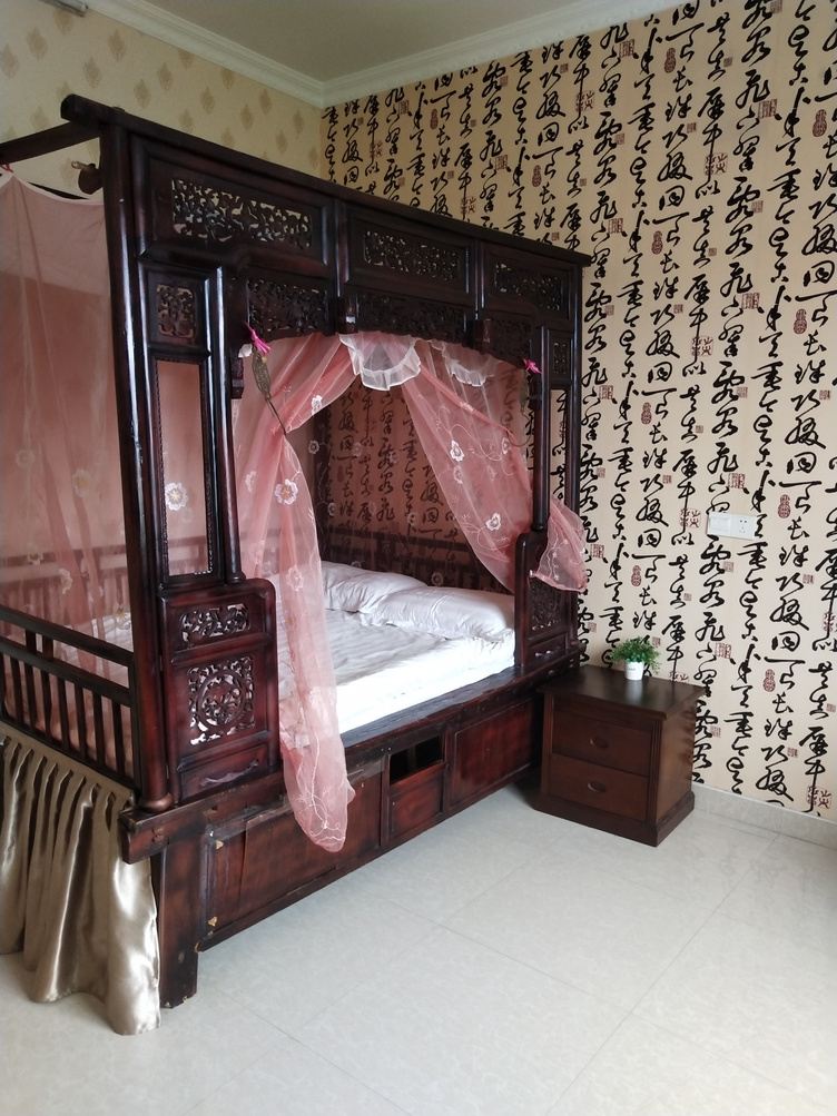 十七室三床房