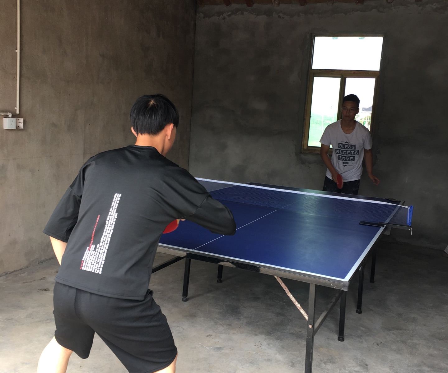 健身娱乐设施