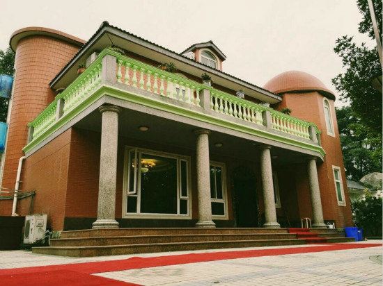 威廉古堡别墅聚会轰趴馆(成都中央花园店)