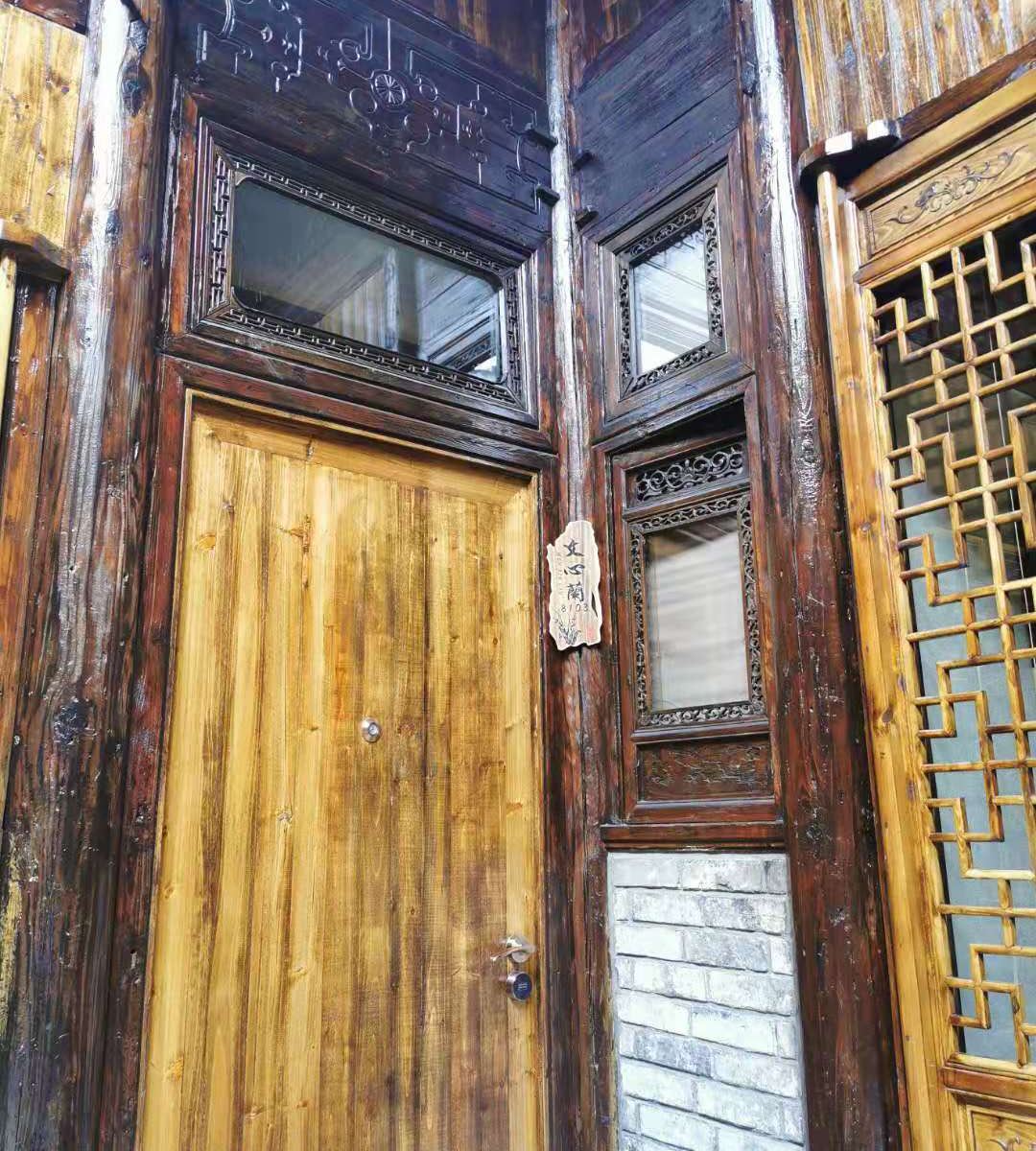 文心兰园景双床房