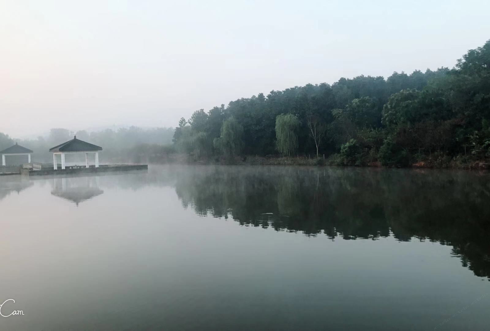 健身娱乐设施
