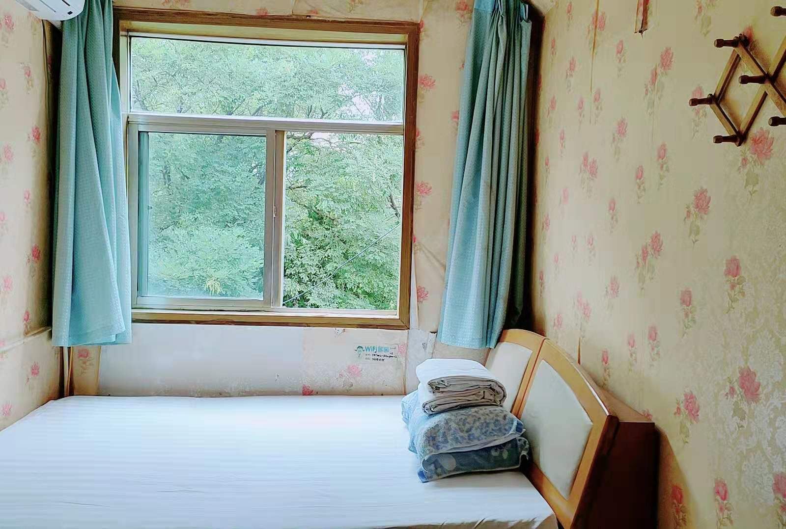 标准大床房