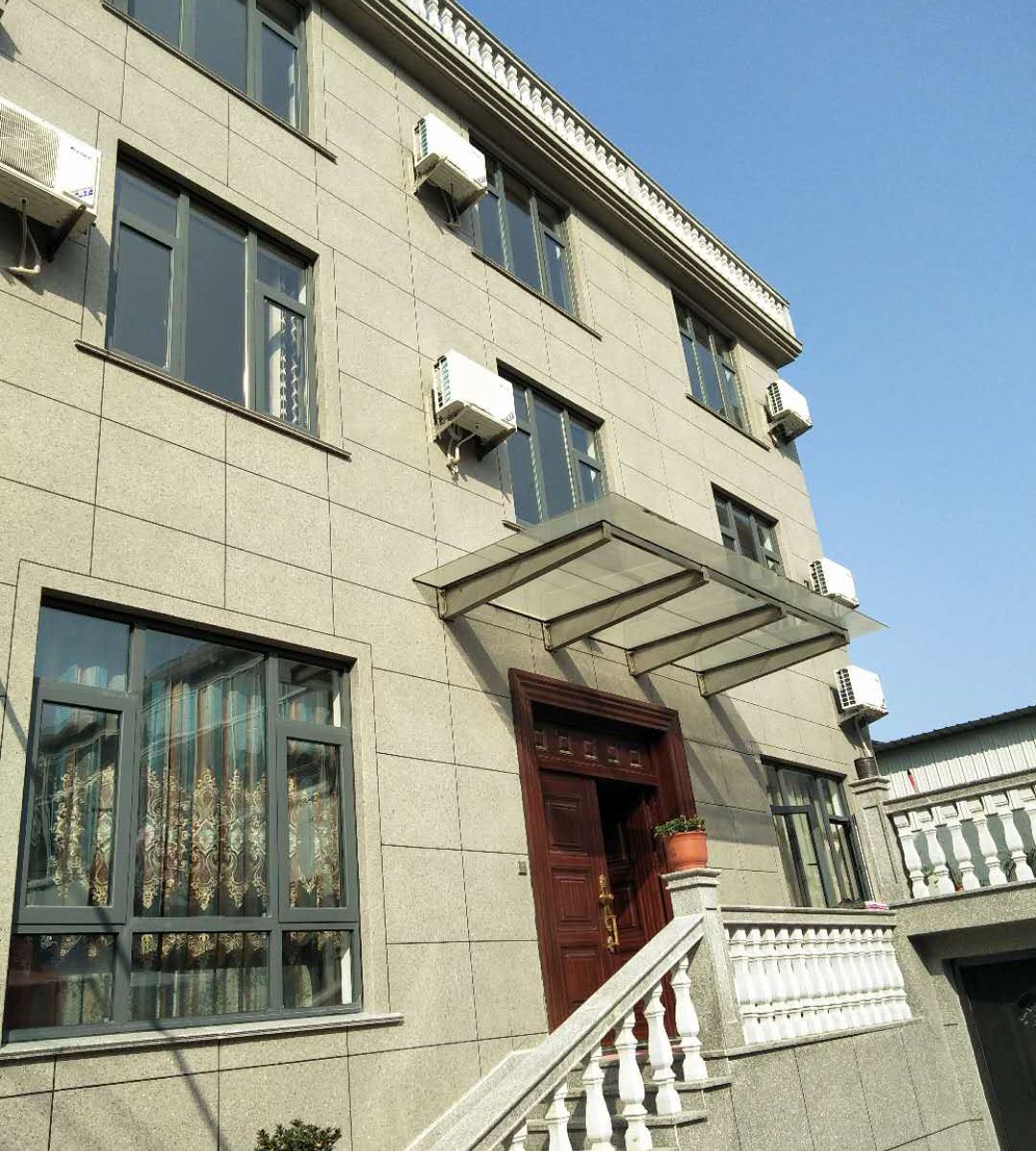 象山荣华客栈
