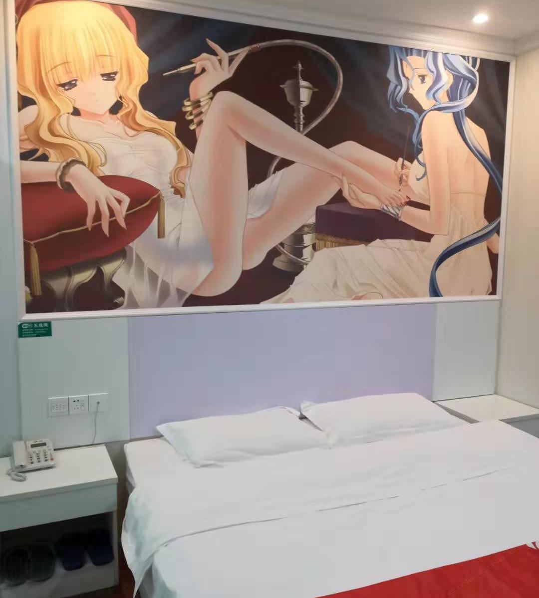 精品商务大床房