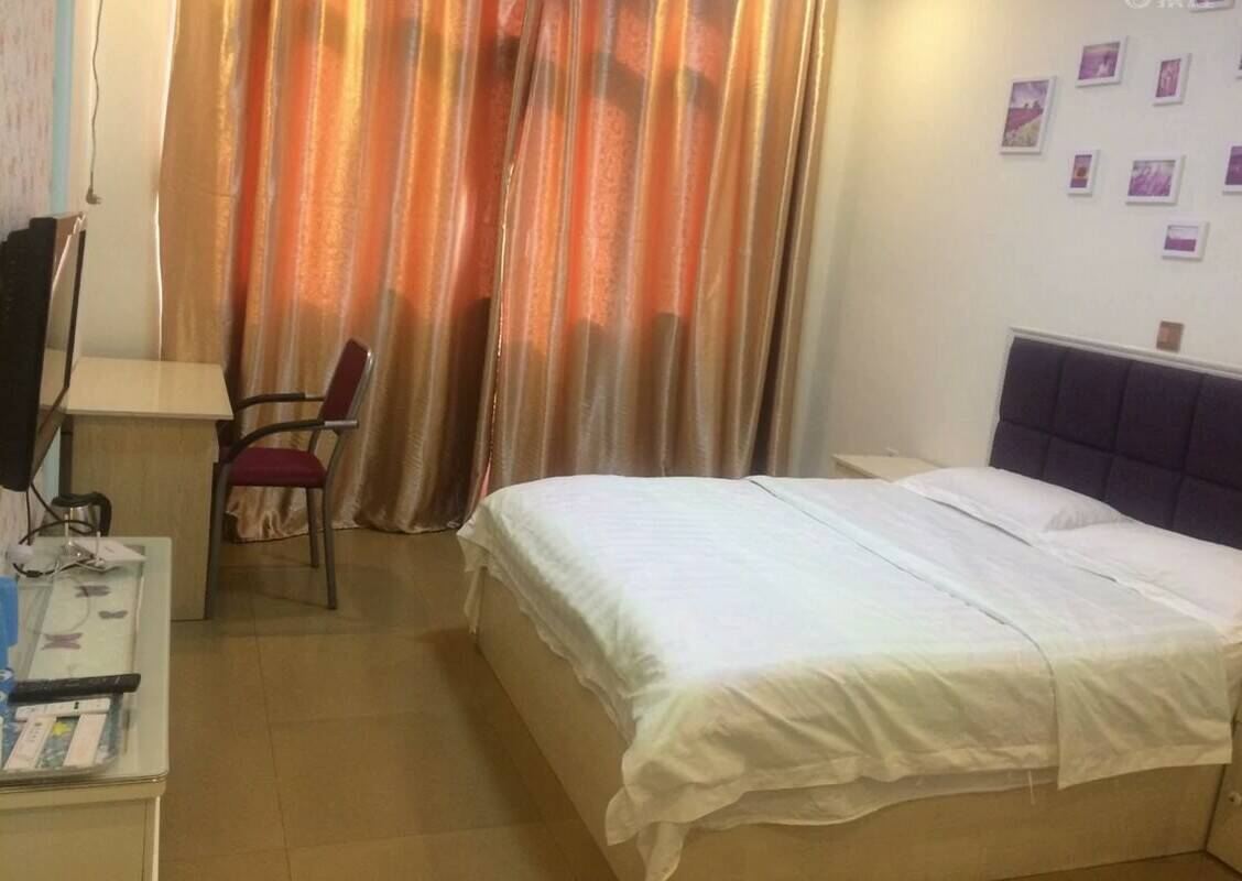温馨大床房