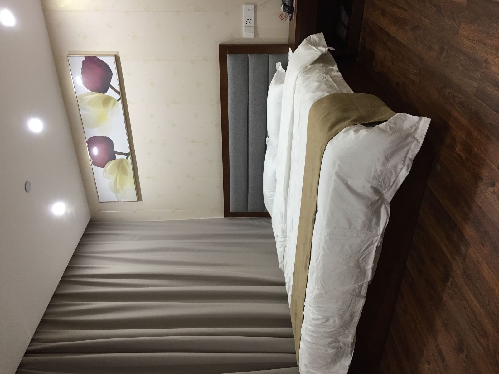 大床房