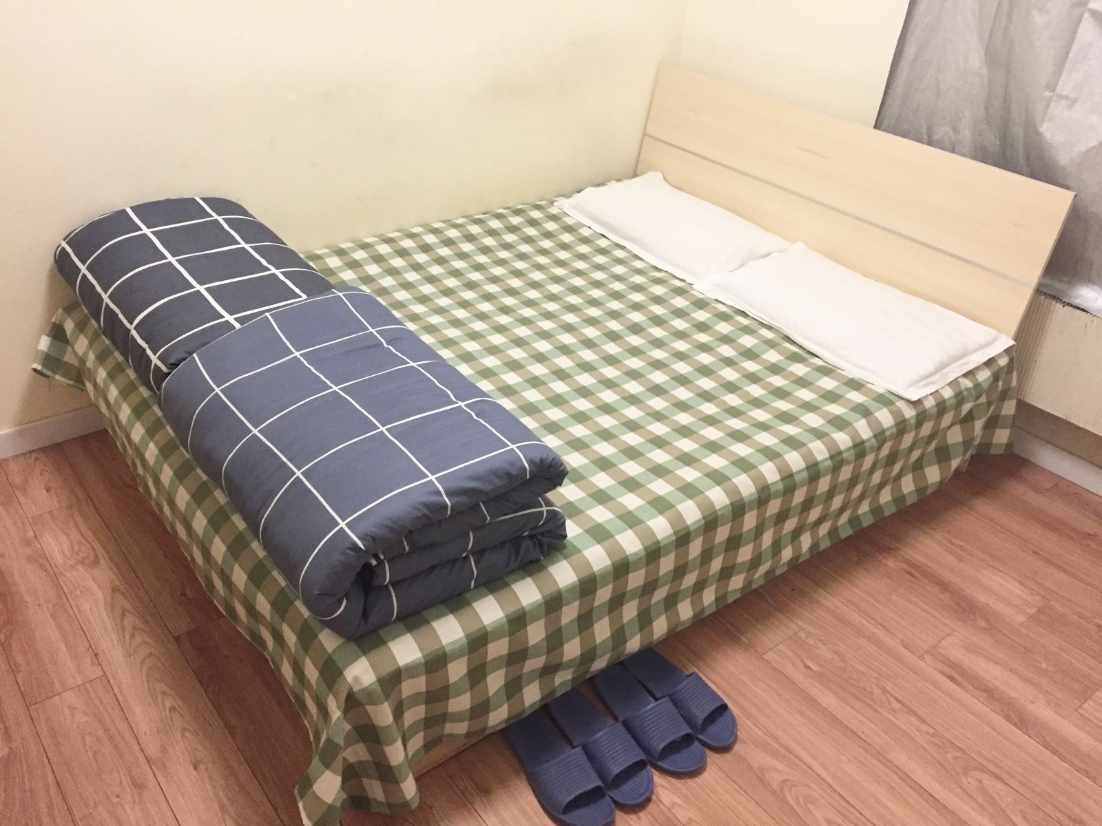 标准大床房(公共卫浴)