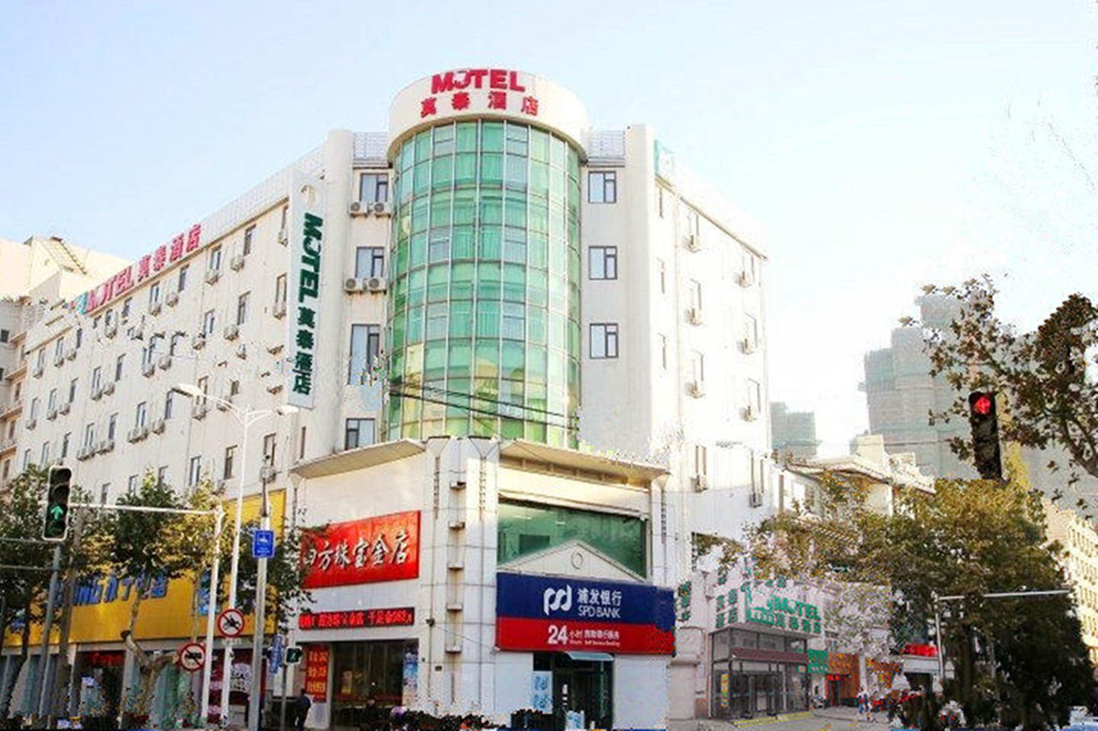 莫泰168(青岛李村地铁站峰山路店)