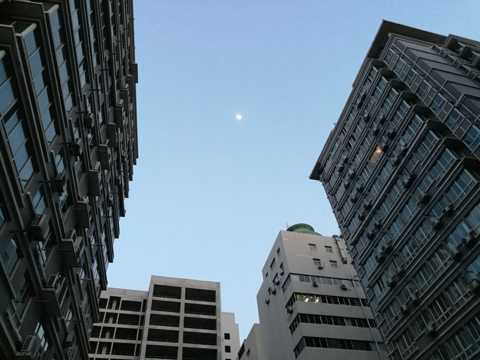 西安小马甲青年旅舍