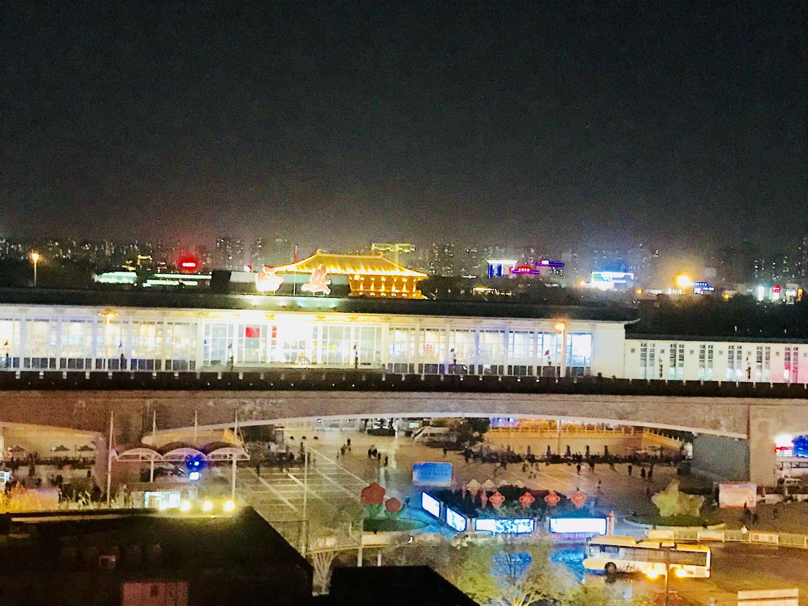 顺家快捷酒店(西安火车站店)