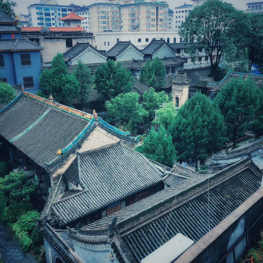 西安隐居草舍