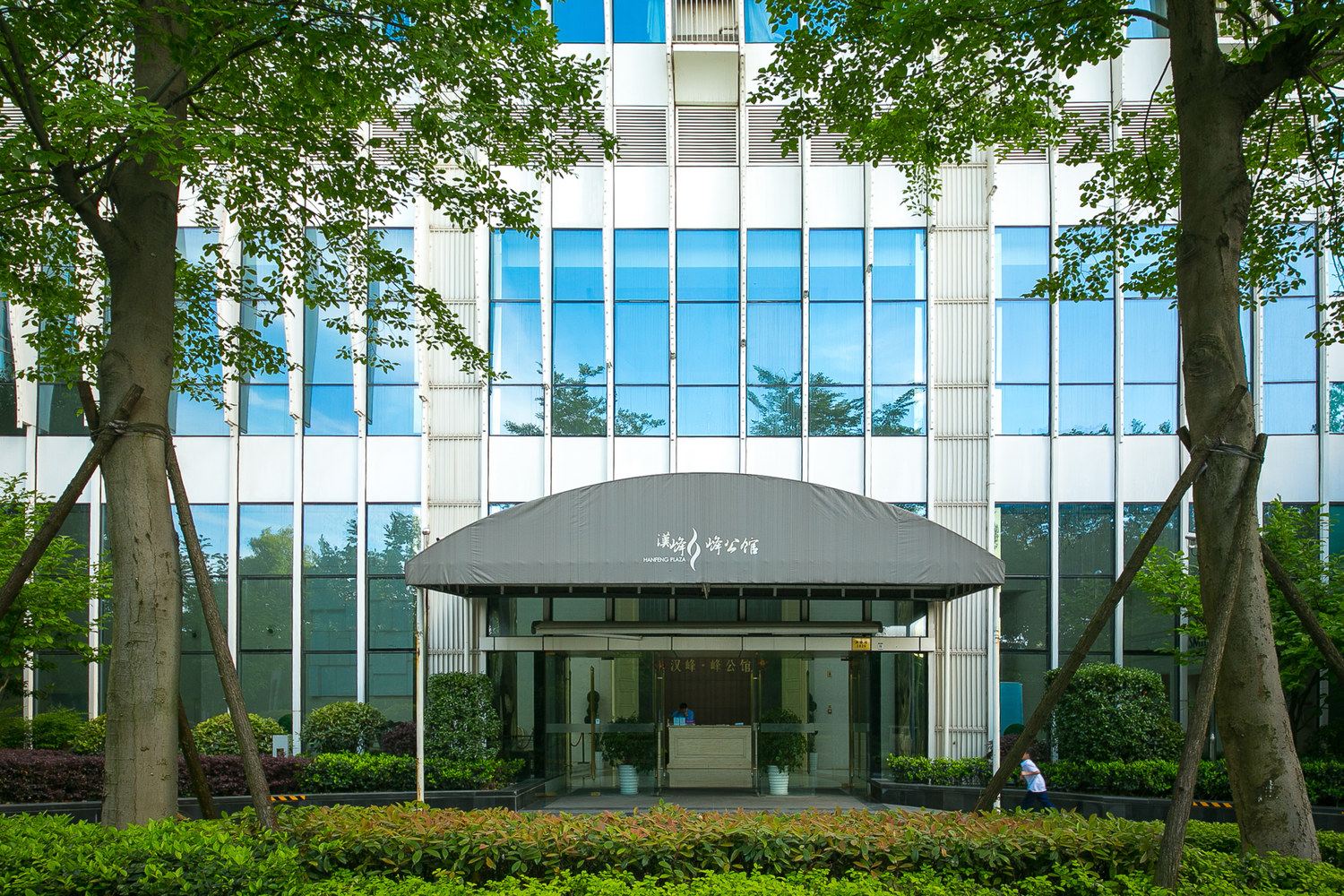 朗太服务公寓(杭州汉峰公馆店)