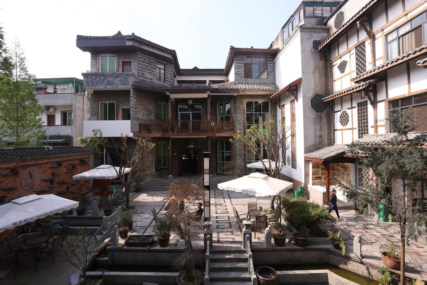 黄龙溪聚龙阁酒店