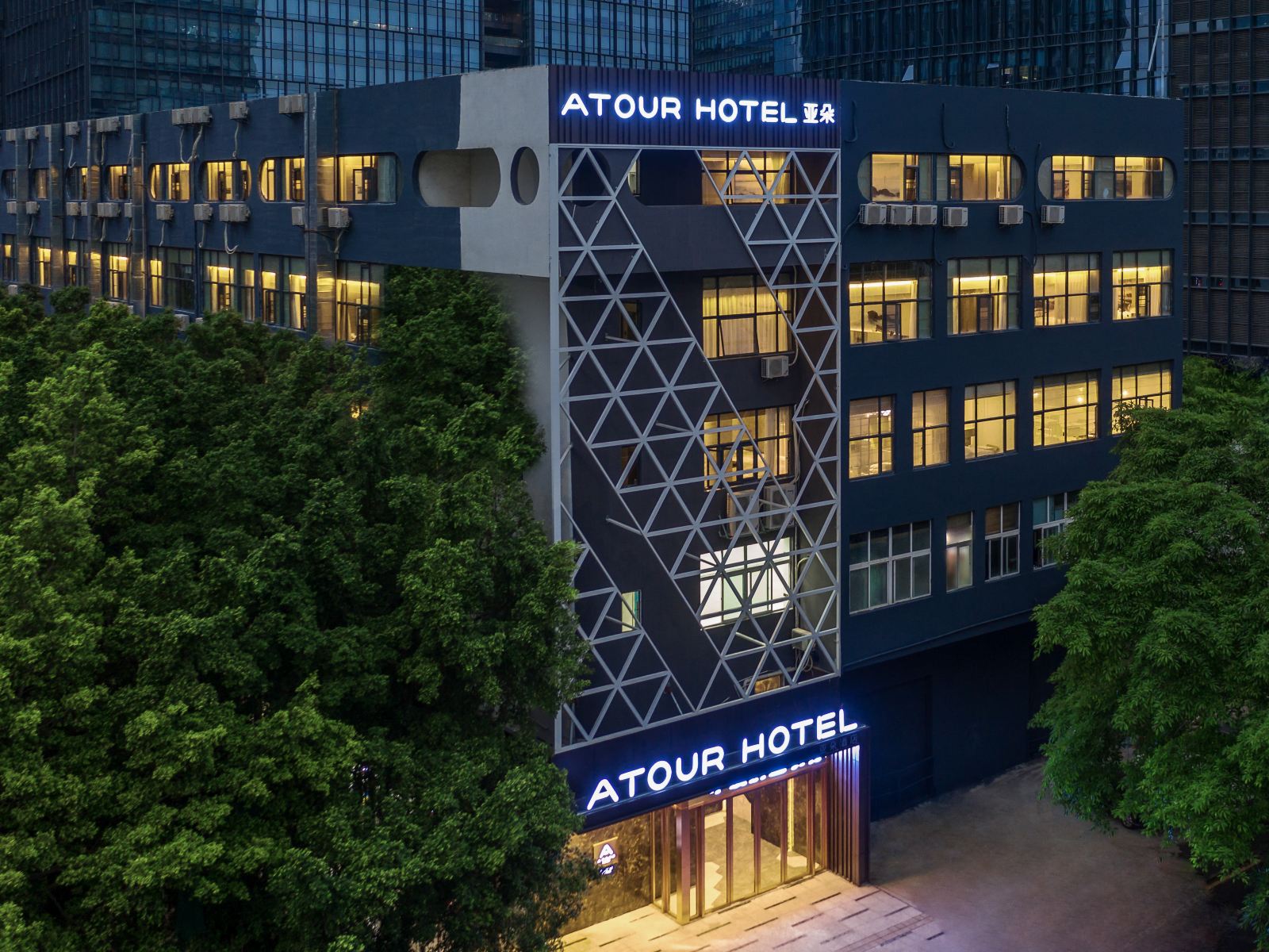 深圳南山科技园科苑路亚朵酒店