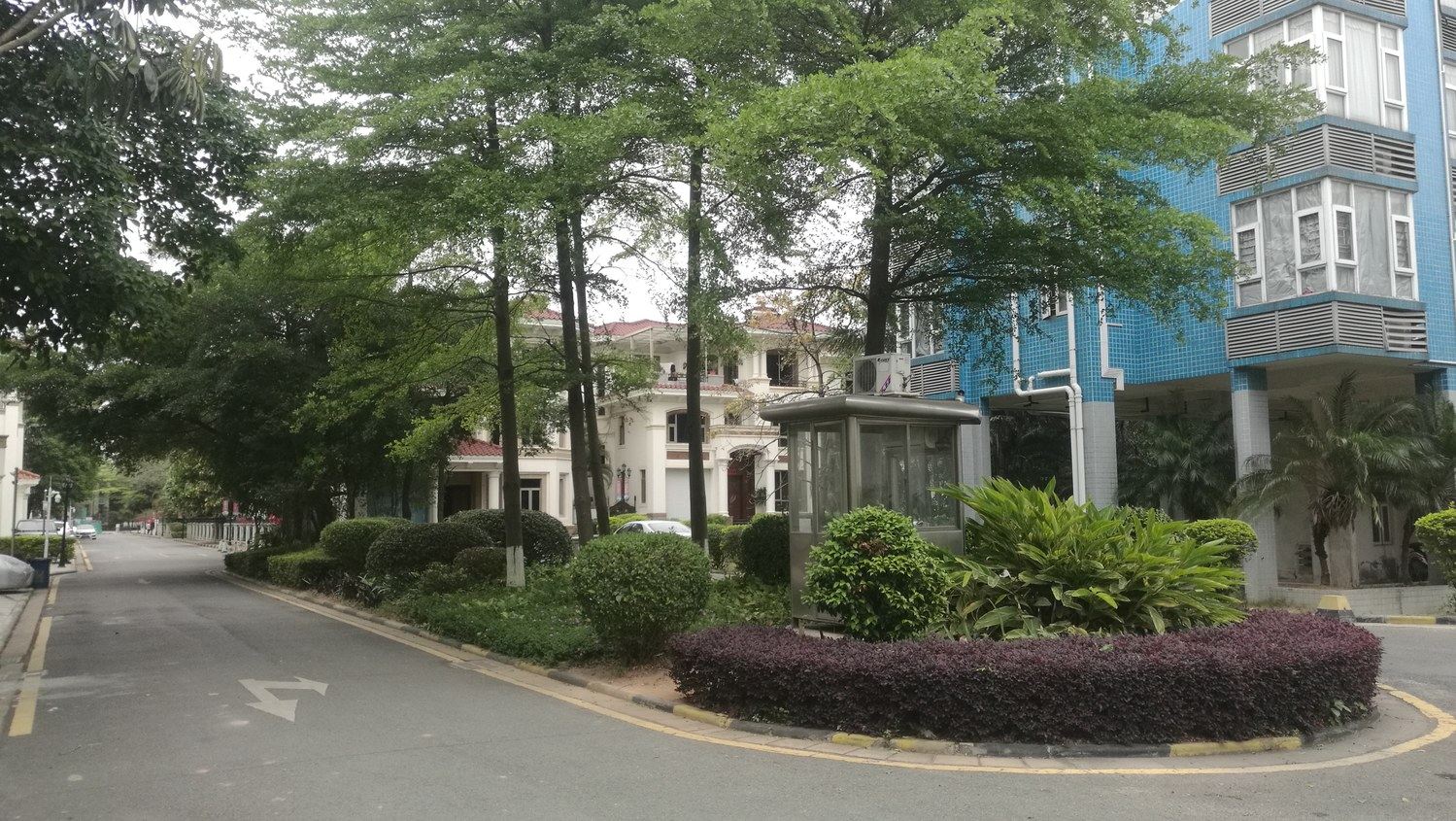 东莞盛夏的果实公寓