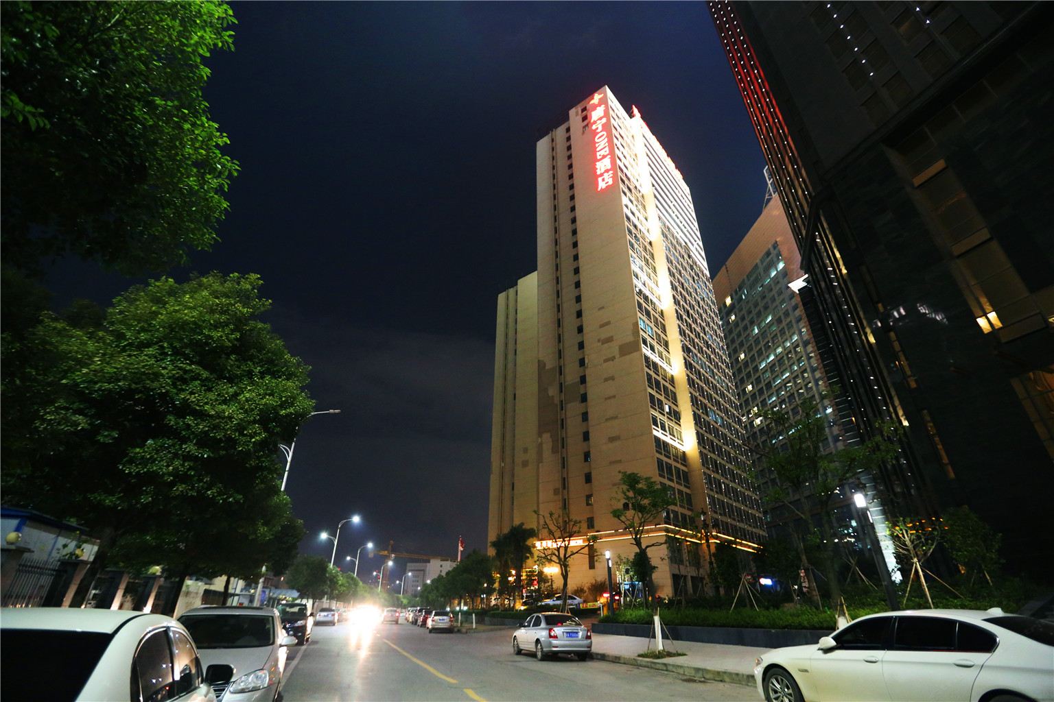 南昌宜佳LOFT公寓酒店