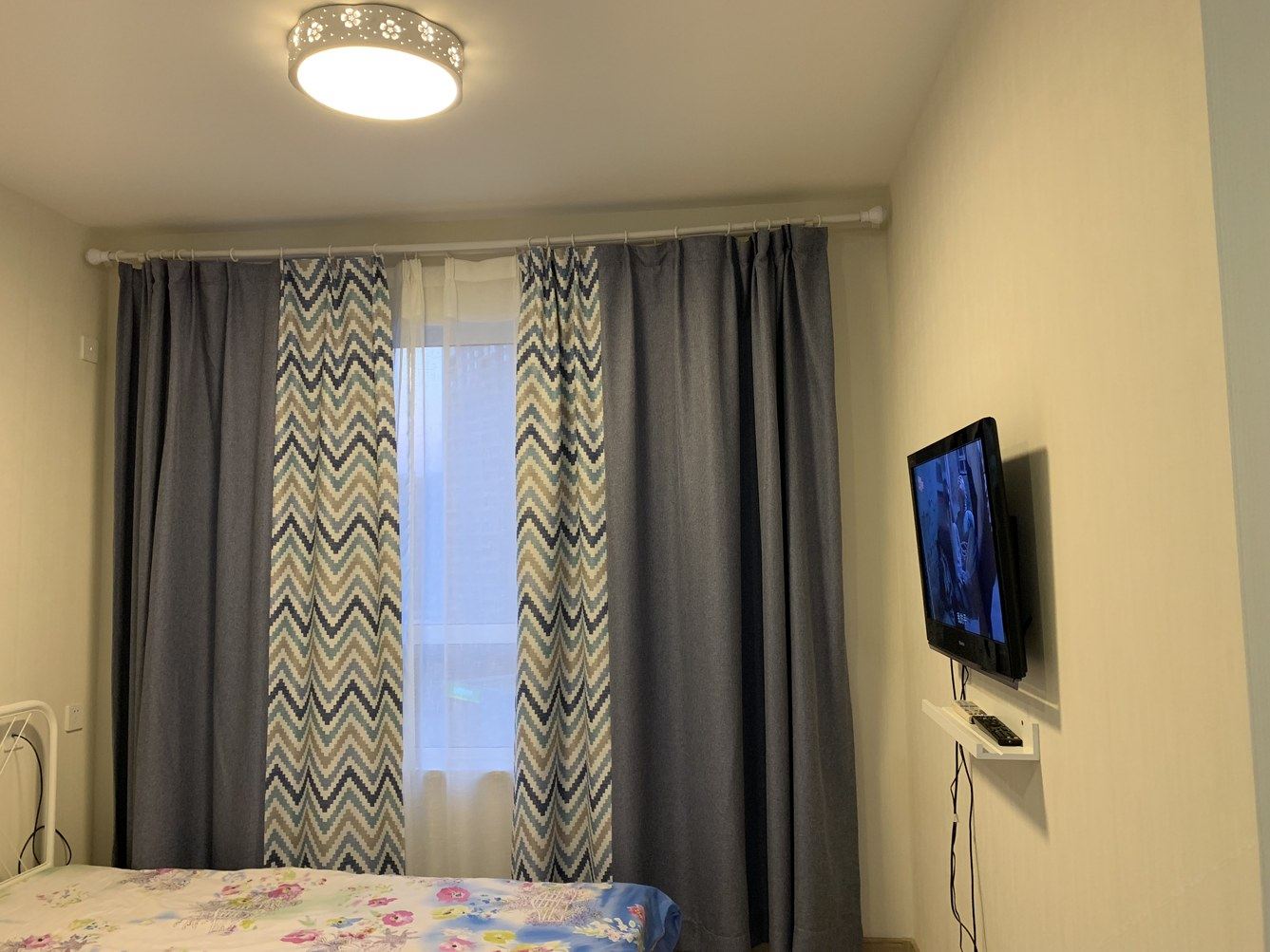 宜家一室大床房