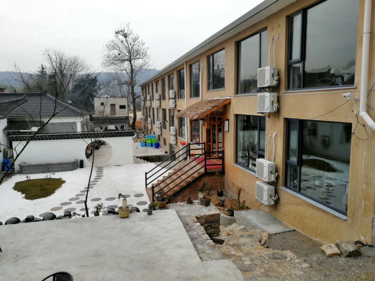 宜兴荷福悦舍酒店