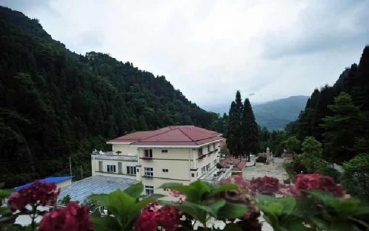 彭州宝山温泉宾馆
