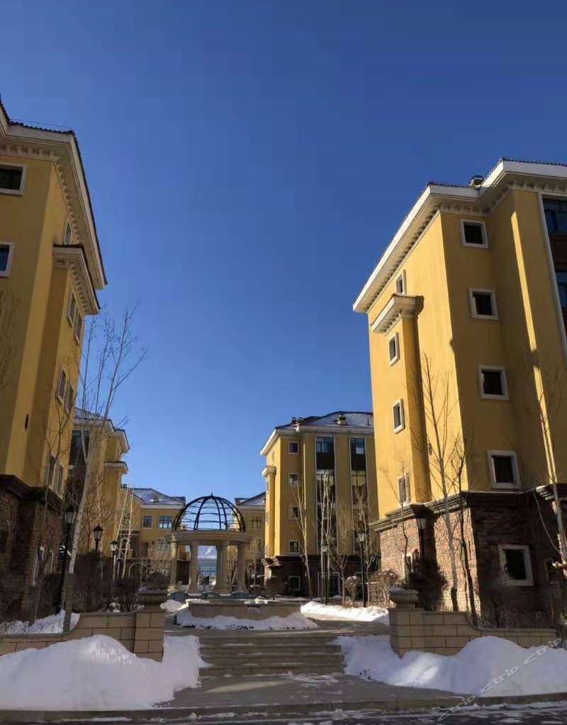 优屋美宿(乌鲁木齐县南山丝路滑雪场店)
