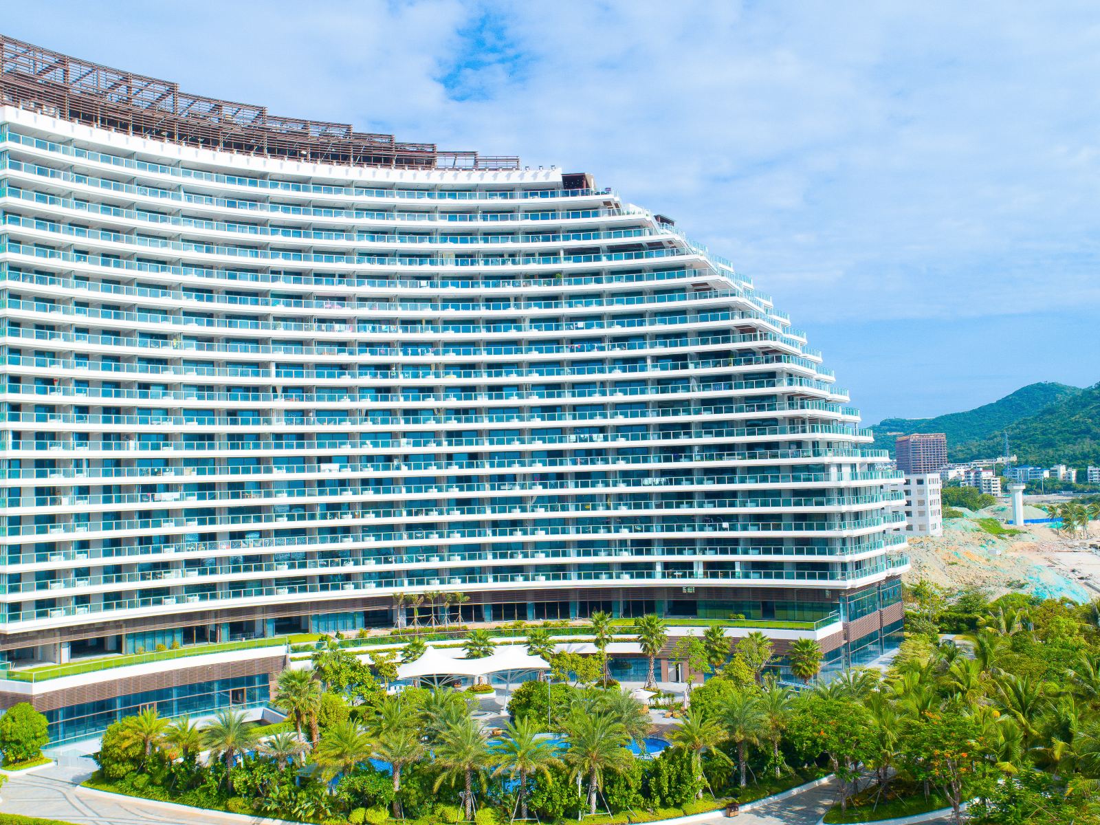 三亚珑玥湾海景酒店