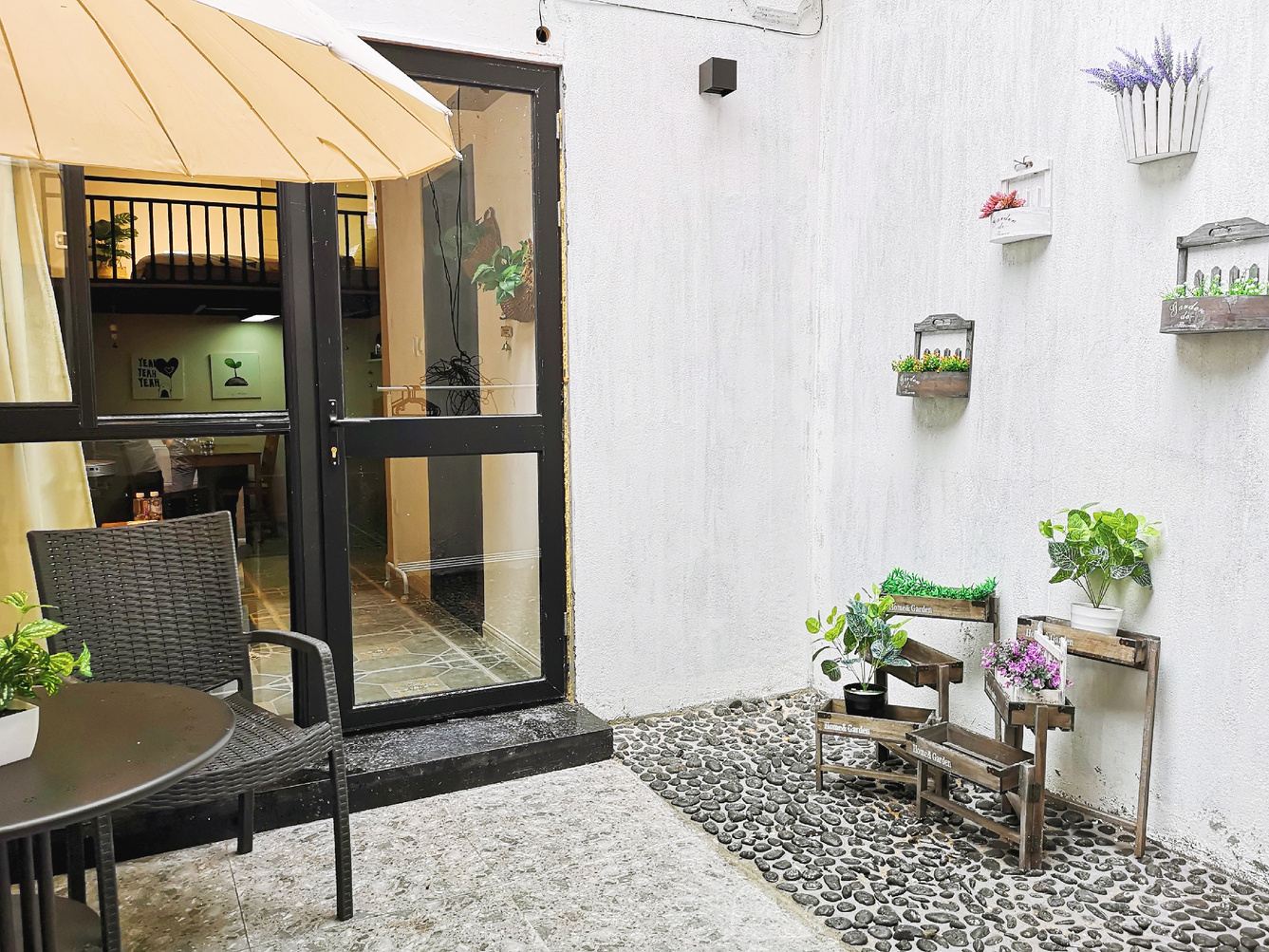 上海骐寓民宿（上海南京西路店）(35号店)