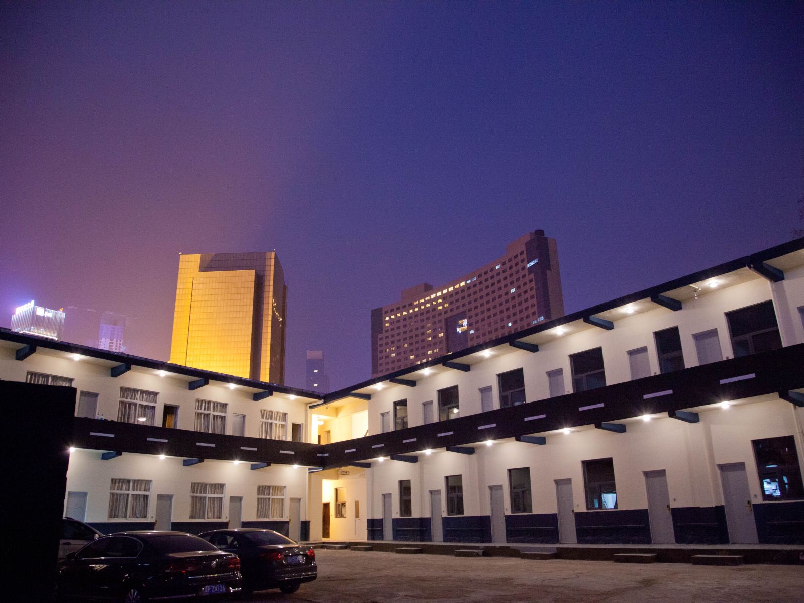 青岛HolaMotel好啦汽车公寓