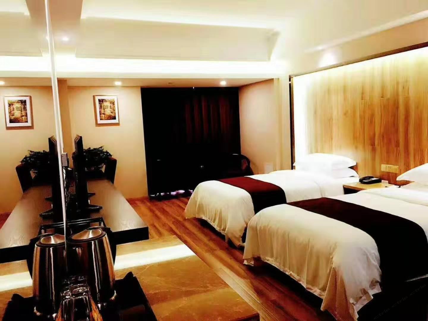 其他