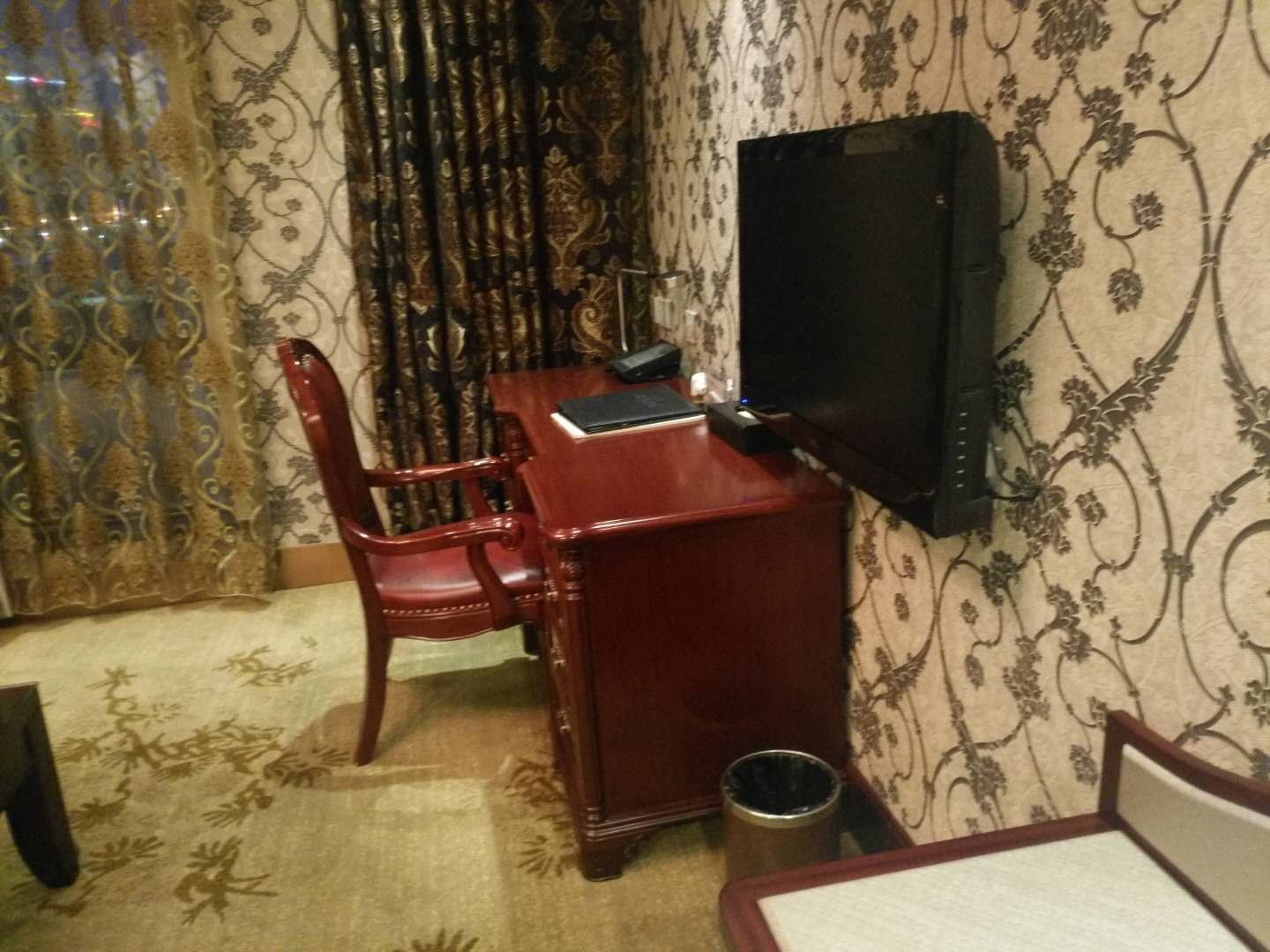 其他