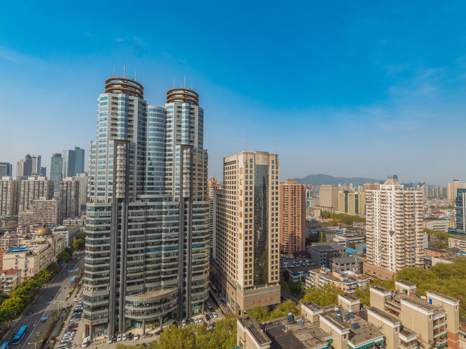 羽霖温馨小屋(南京中华路店)