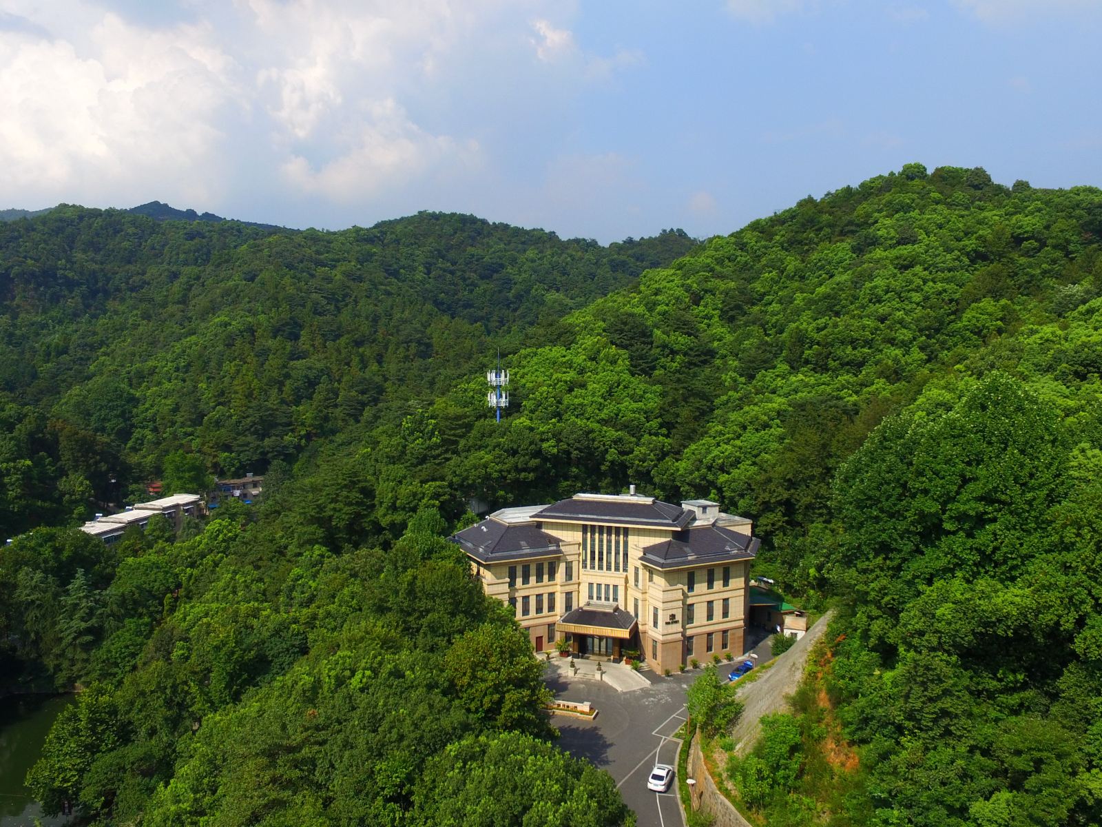 杭州陇林山居酒店