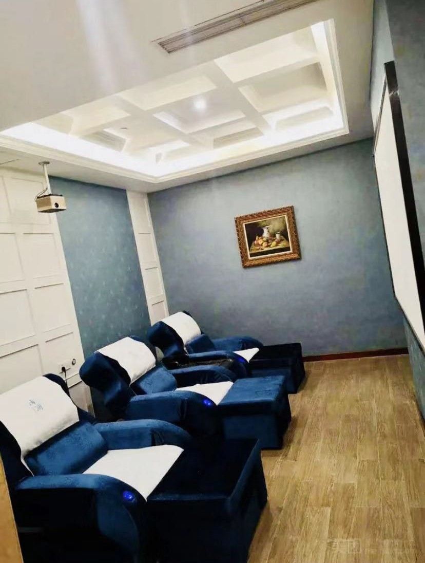 健身娱乐设施