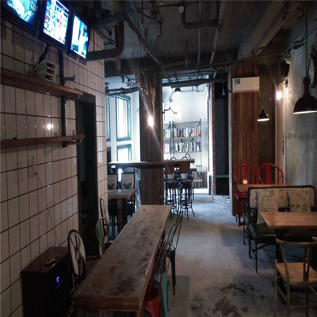 健身娱乐设施