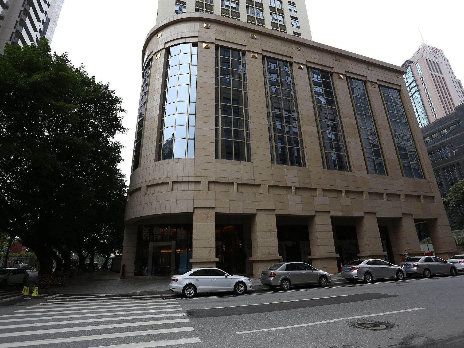 盛世酒店式公寓(广州长堤沿江路店)