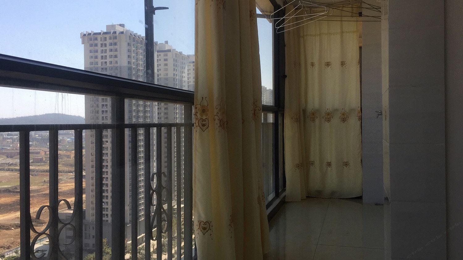 昆明爱的小屋公寓