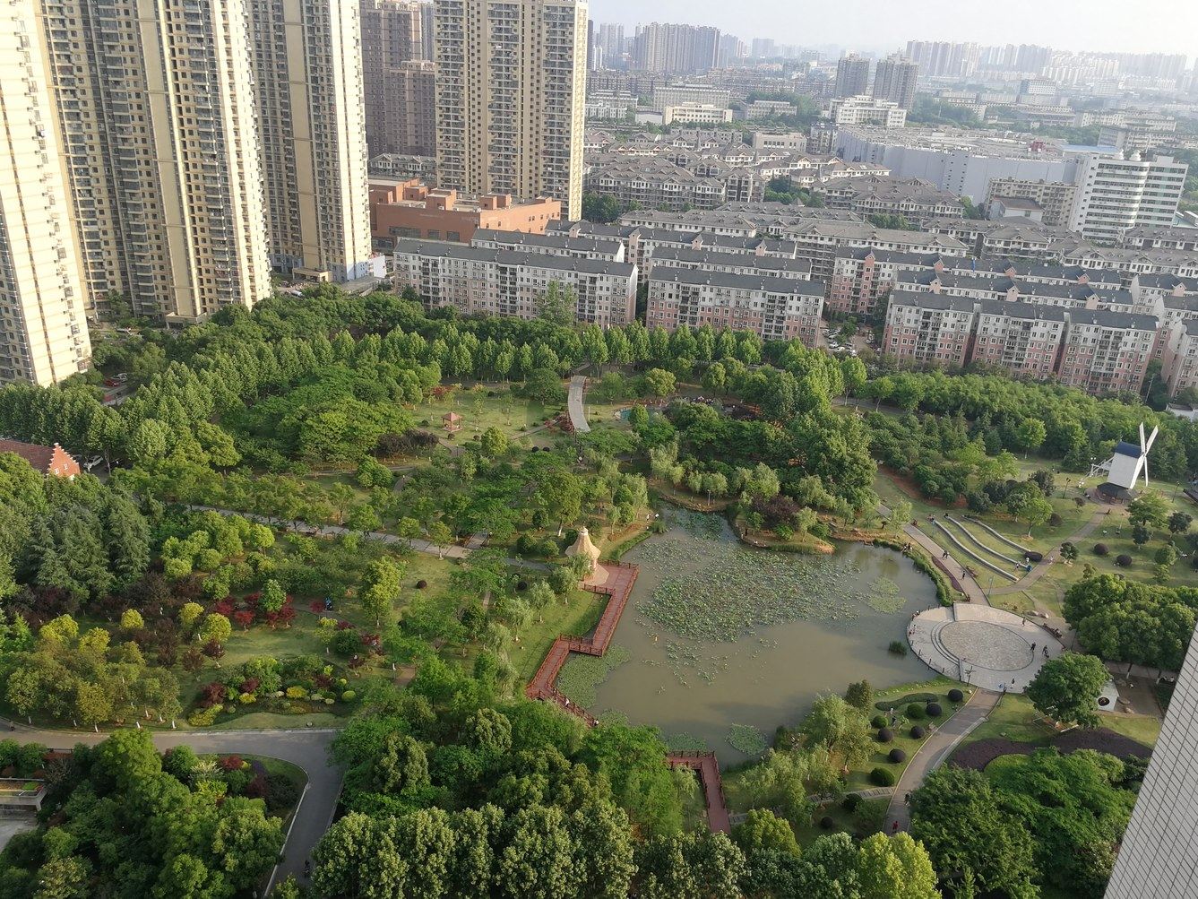 武汉PeterZhu公寓(民院路分店)